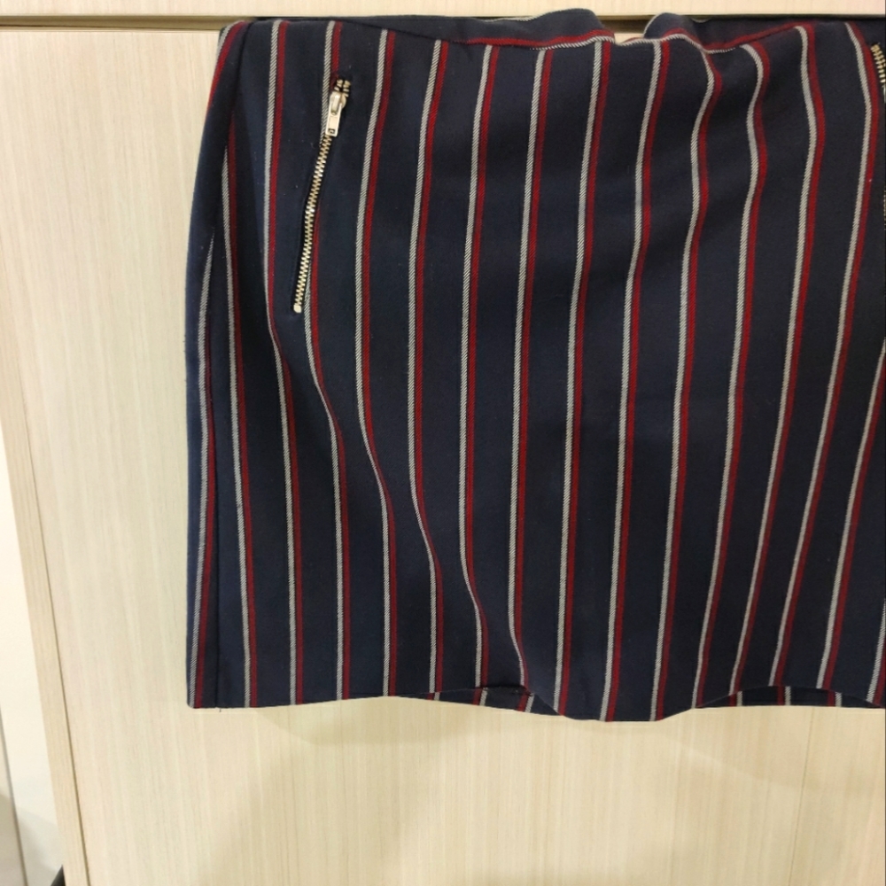 A line skirt